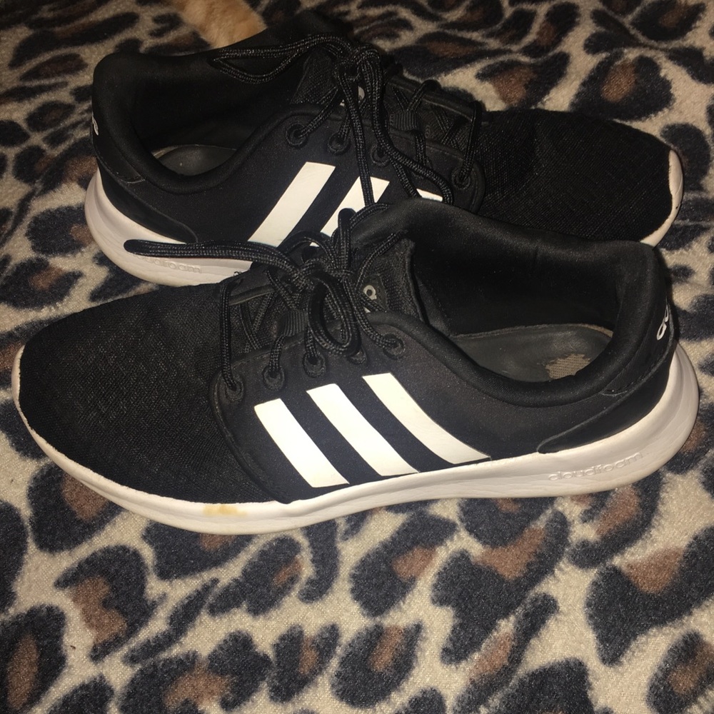 Adidas Cloudfoam Sneakers